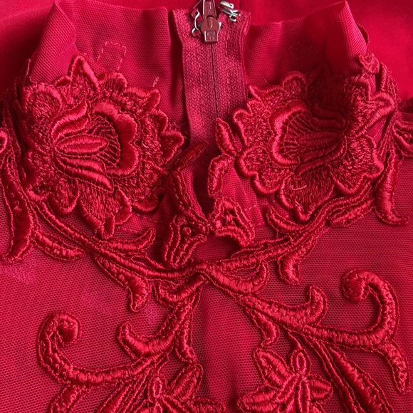 NWT $295 TADASHI Dress sexy Medium body-con - Picture 7 of 10